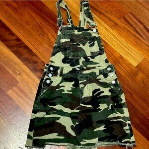 Camo overall skirt - S - camouflage